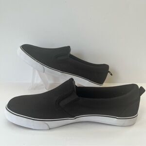 a new day Black Slip-On Sneakers